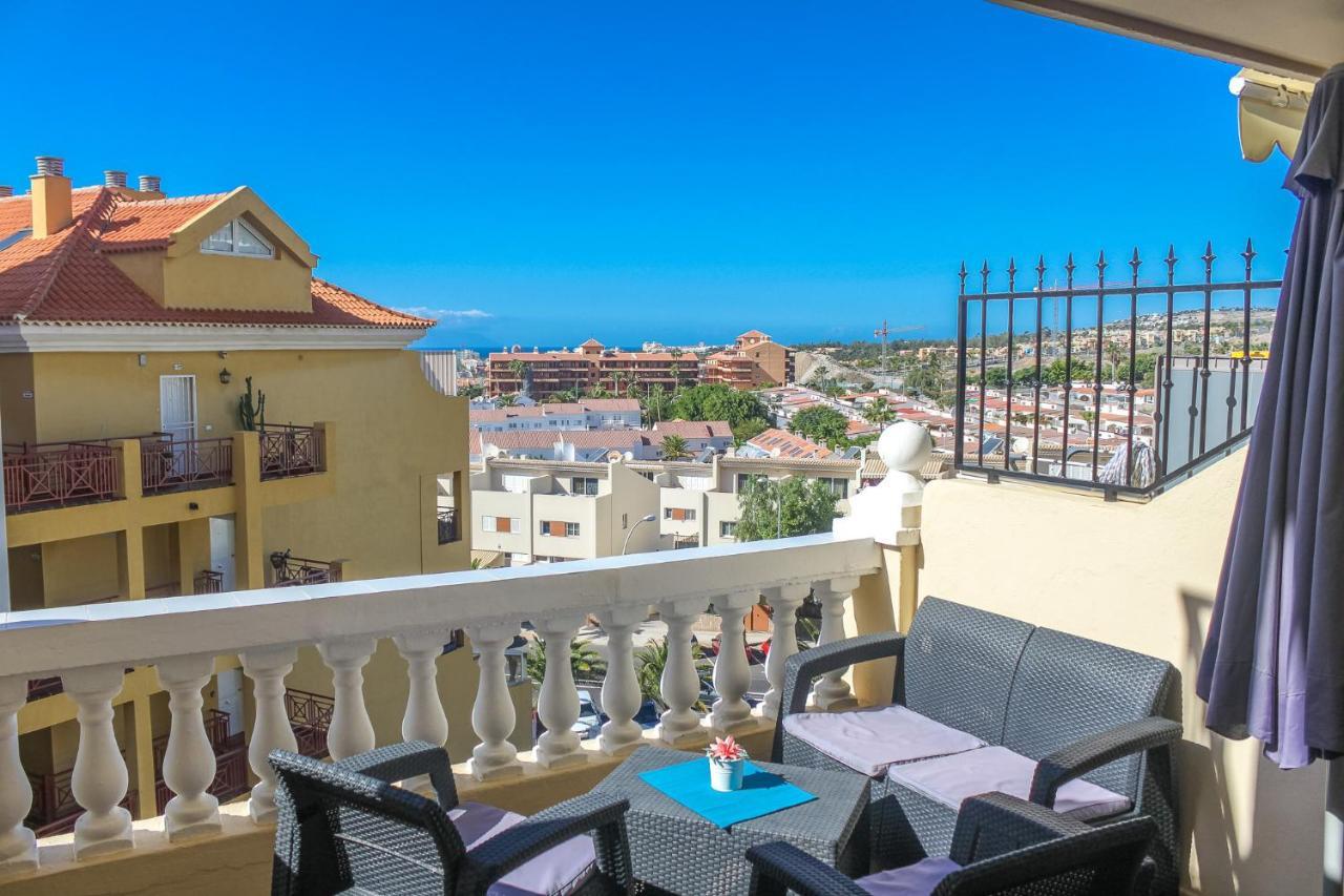 Castle Harbour Phoebe'S Flat Los Cristianos By Lovetenerife Dış mekan fotoğraf