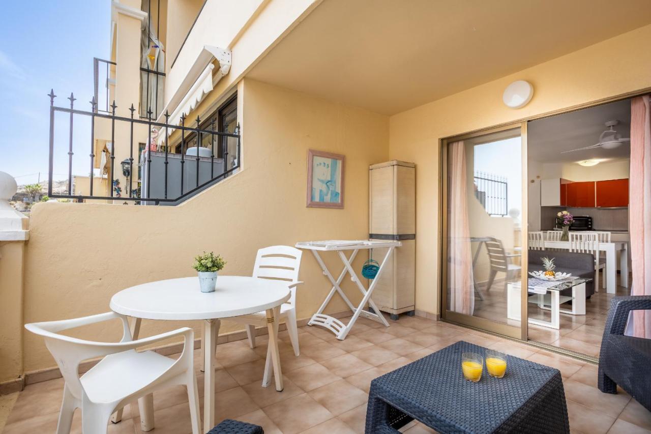 Castle Harbour Phoebe'S Flat Los Cristianos By Lovetenerife Dış mekan fotoğraf